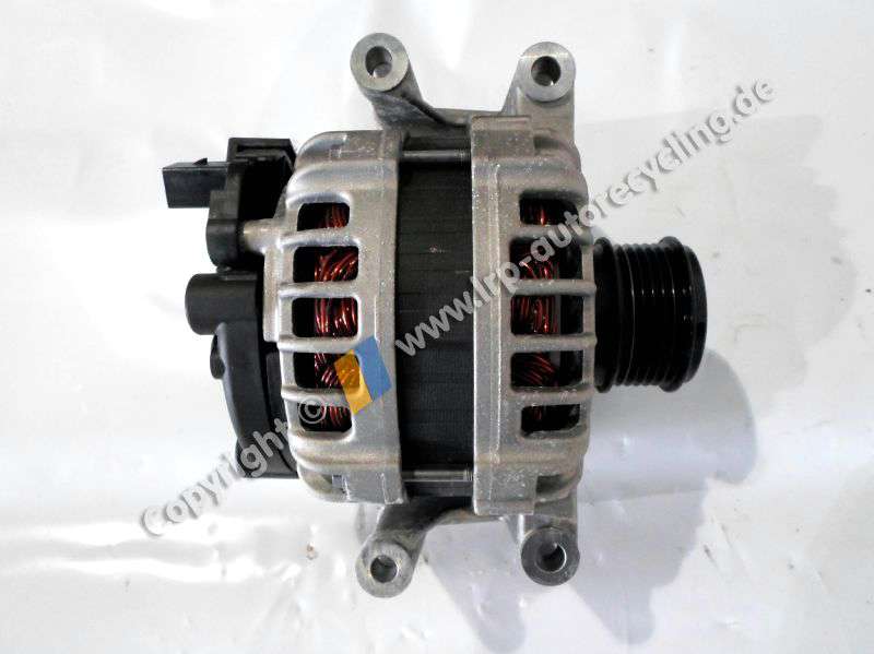 Audi A3 8V Bj. 2012 original Generator Lichtmaschine 140A 06J903023G 7209km